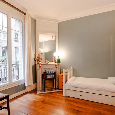 Apartment Veeve - Enduring Grace *