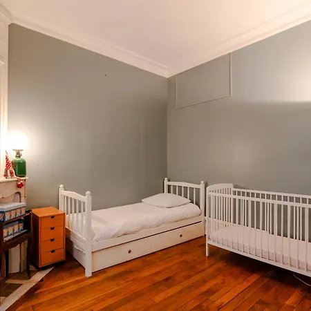 Apartment Veeve - Enduring Grace Paris