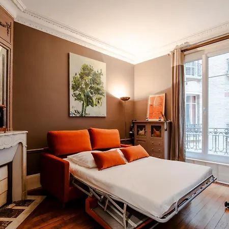 Veeve - Enduring Grace Apartment Paris